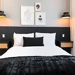#3 - Chic Studio - Self Check In - Plateau - St-Denis - Ac - Tv
